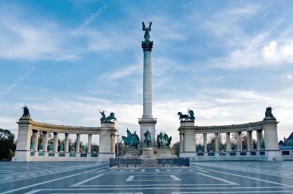 Royal Apartment Budapest Bagian luar foto