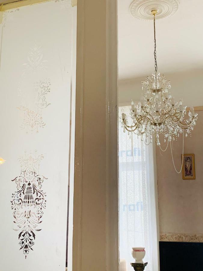 Royal Apartment Budapest Bagian luar foto